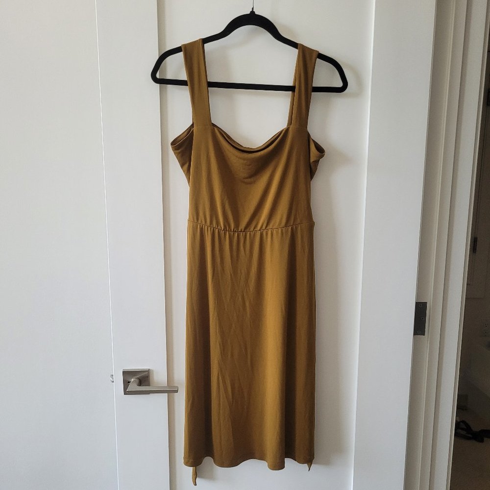 NWT Anna Field Womens Olive Sand Golden strappy dress Size M